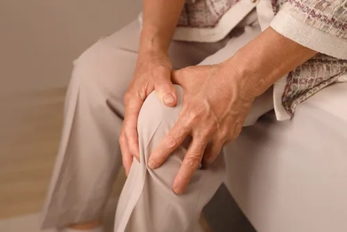 Chronic joint pain assessment and treatment at Bafna Clinic Mumbai